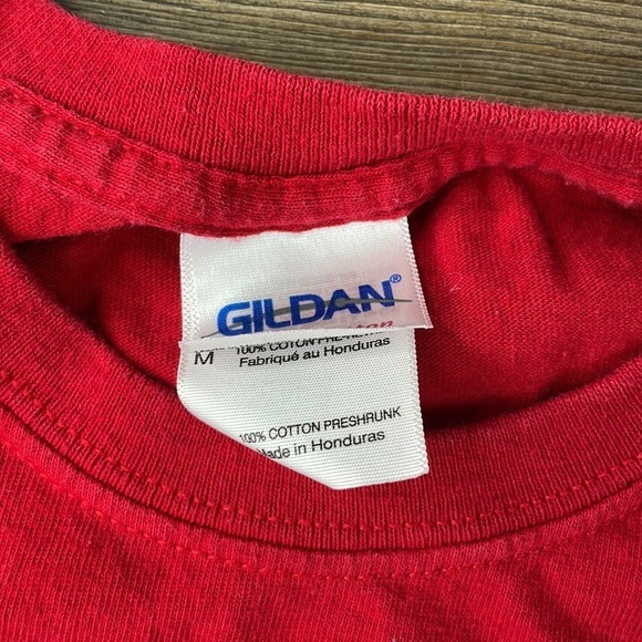 Holiday Christmas Red Beer Short Sleeve Tee Shirt, size medium - Picture 3 of 6